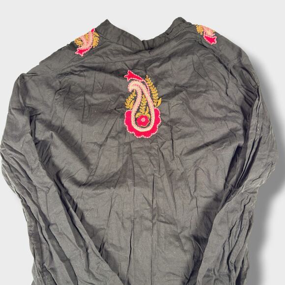 OndadeMar Black Tunic Top Size M Embroidered Boho Paisley Cover Up Long Sleeve - Picture 7 of 8